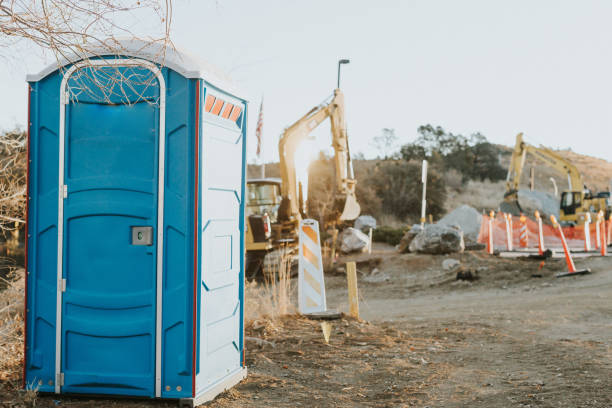 Best Portable bathroom rental  in Campbell, FL