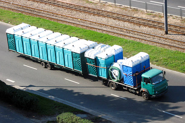 Best Porta potty rental near me  in Campbell, FL